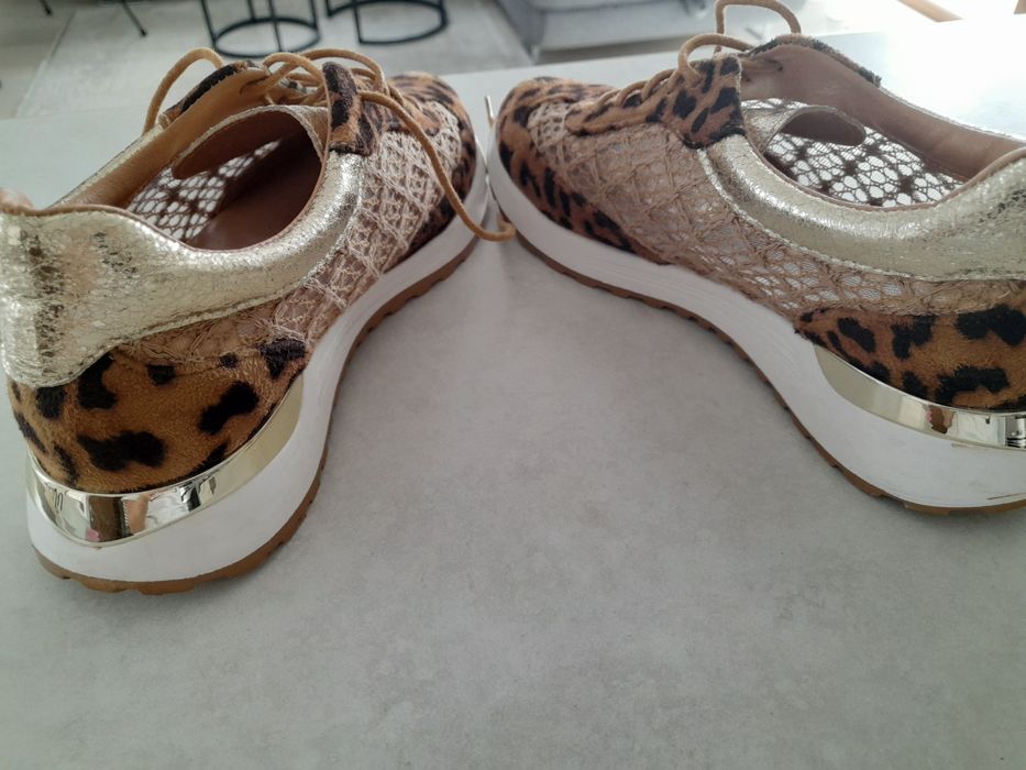 Дамски сникърси  тигрови 37 номер маркови обувки кафяви