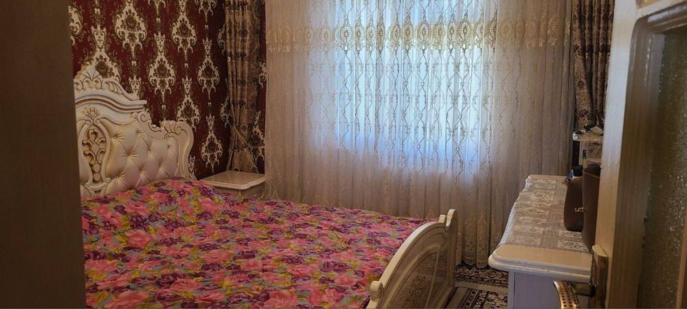 4 комнатная квартира в Сарыкульке Мирабадский район