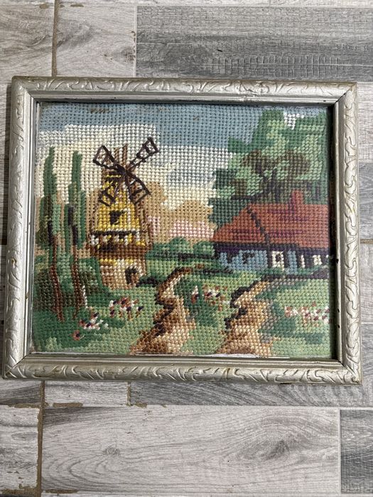 Tablouri pictate manul cu mici zgarieturi