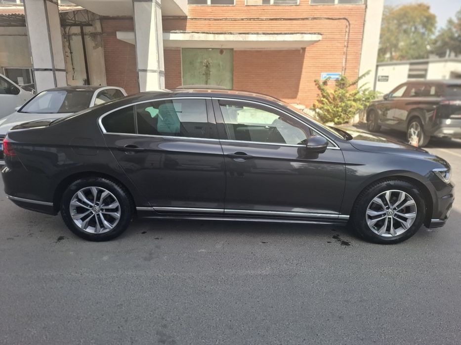 VOLKSWAGEN Passat 2018 — imagine 3