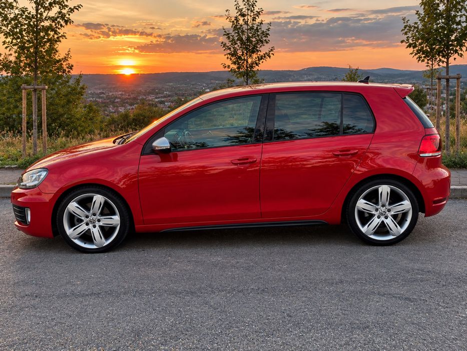 VOLKSWAGEN Golf 2010 — imagine 5