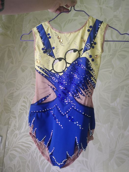 Продам, новый гимнастический купальник