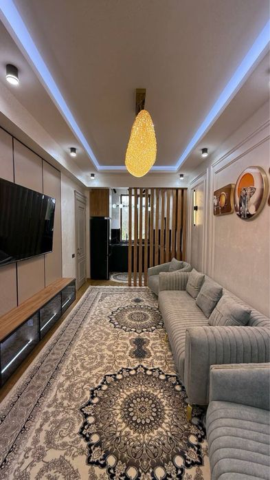Продается 3 ком. Квартира площадью 65 кв.м. По ул. Озод Шарк