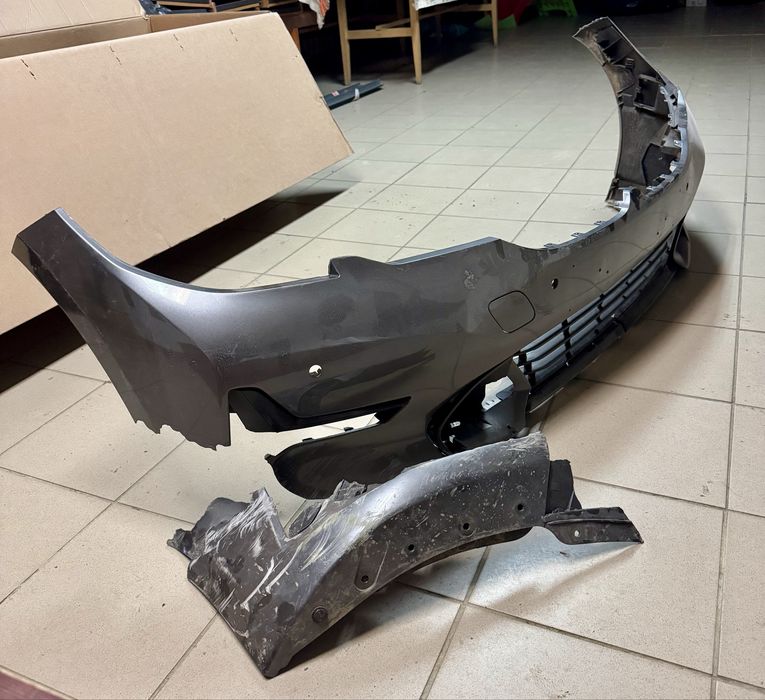 Bară față Bmw G20 defecta