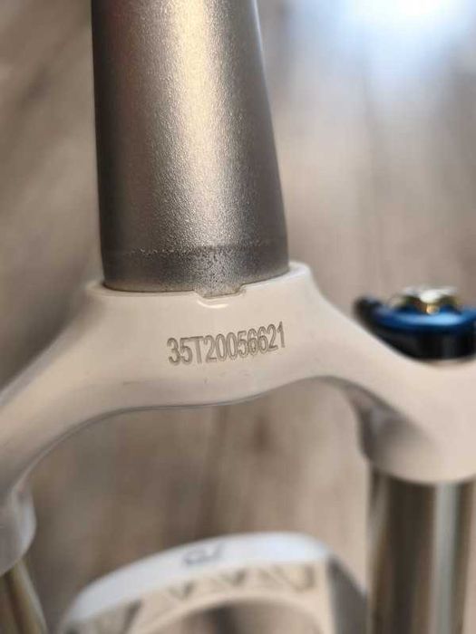 XC вилка Rockshox SID RLT 26"