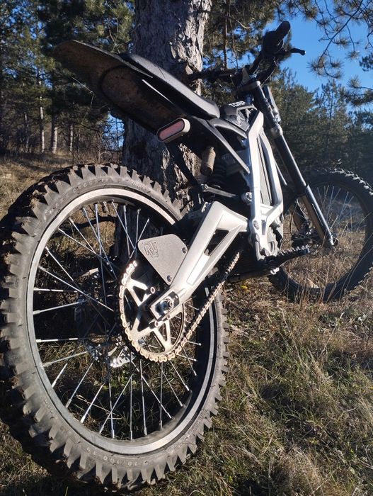 Chain guard за SurRon LIGHT BEE X