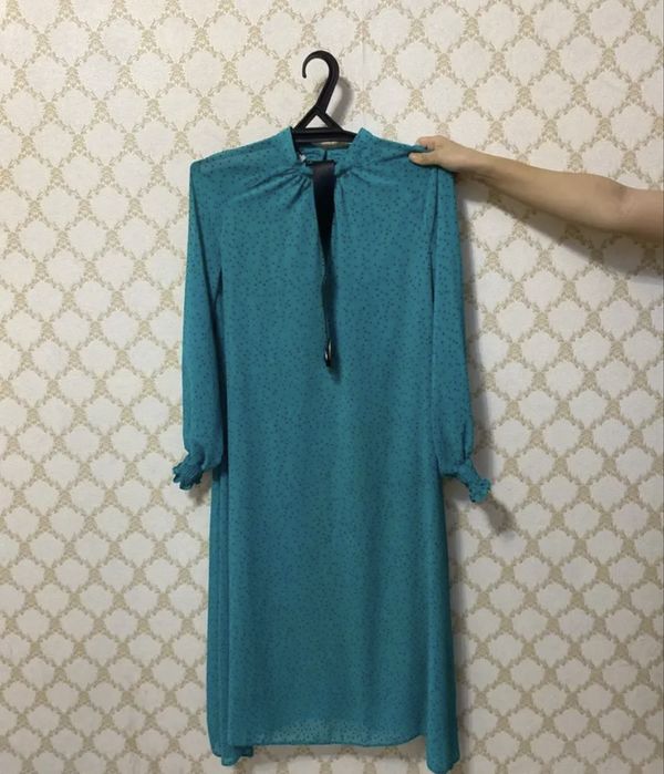 Платья б/у разные