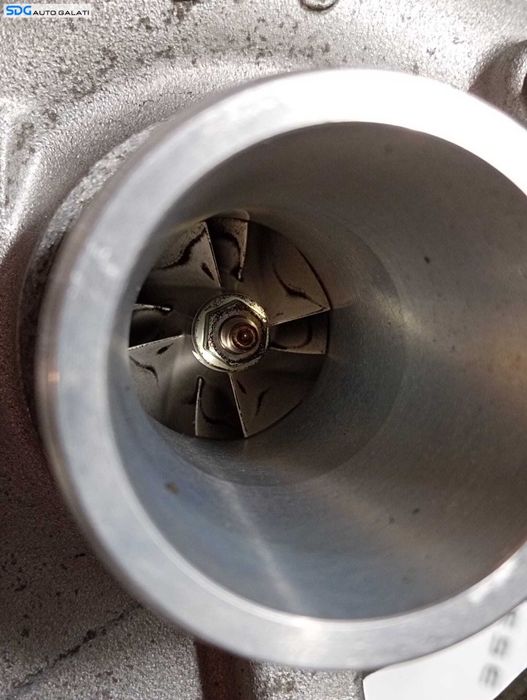 Turbo Turbina Turbosuflanta Dacia Sandero 2 0.9 TCE 2012 - Prezent Cod 144103742R 8201234380 49373-18402 [M5626]