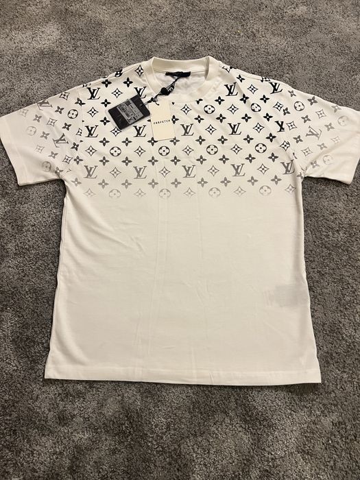 Мъжки тениски топ модел