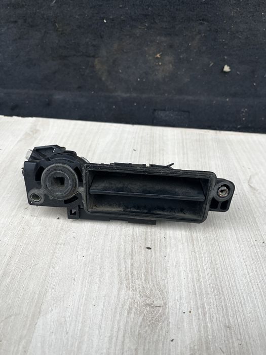 Broasca portbagaj Mercedes E class W211