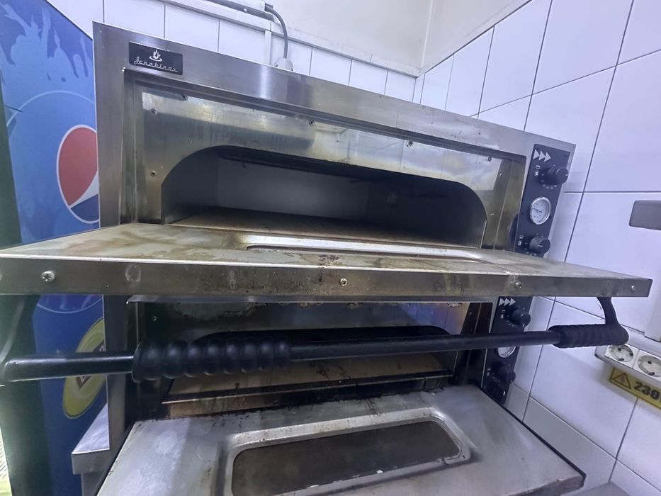 Cuptor profesional