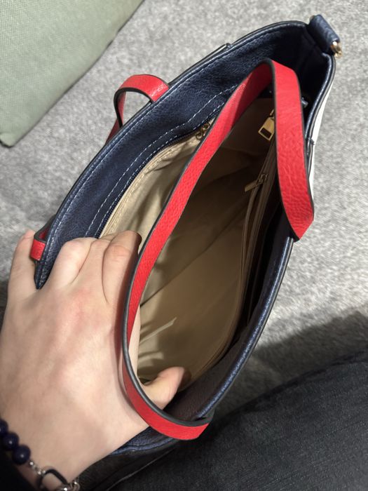 Geanta Tommy Hilfiger Piele Navy Blue