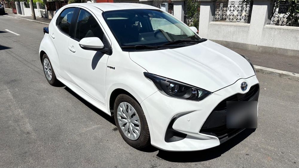 Toyota Yaris Hybrid, Istoric service Ro de noua, Garantie 2031, unic proprietar!