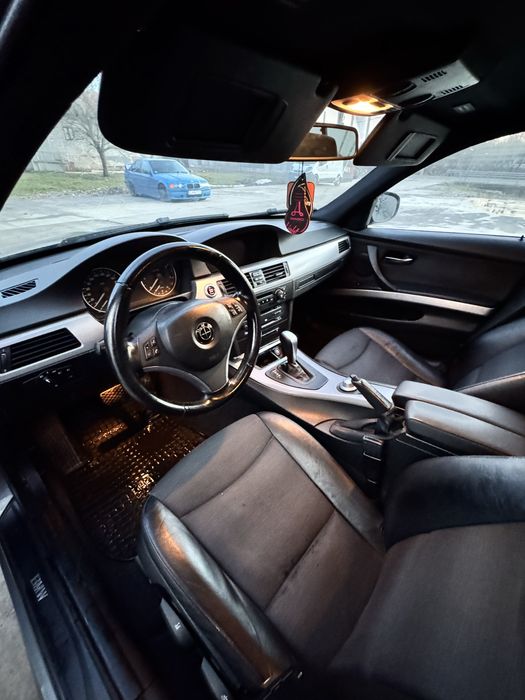 Bmw e90 320d automat