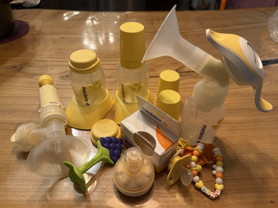 Молокоотсос Medela б/у