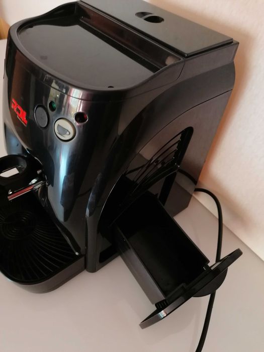 Кафе машина Италианска - КАПСУЛИ - LAVAZZA POINT