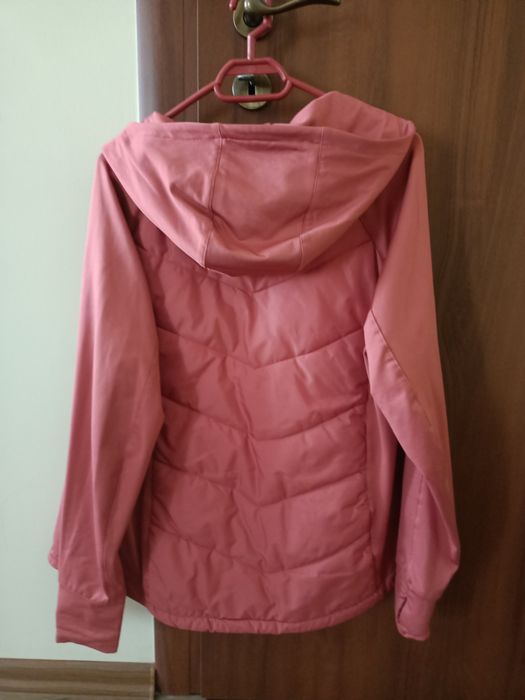 Geacă damă, ușor cambrată