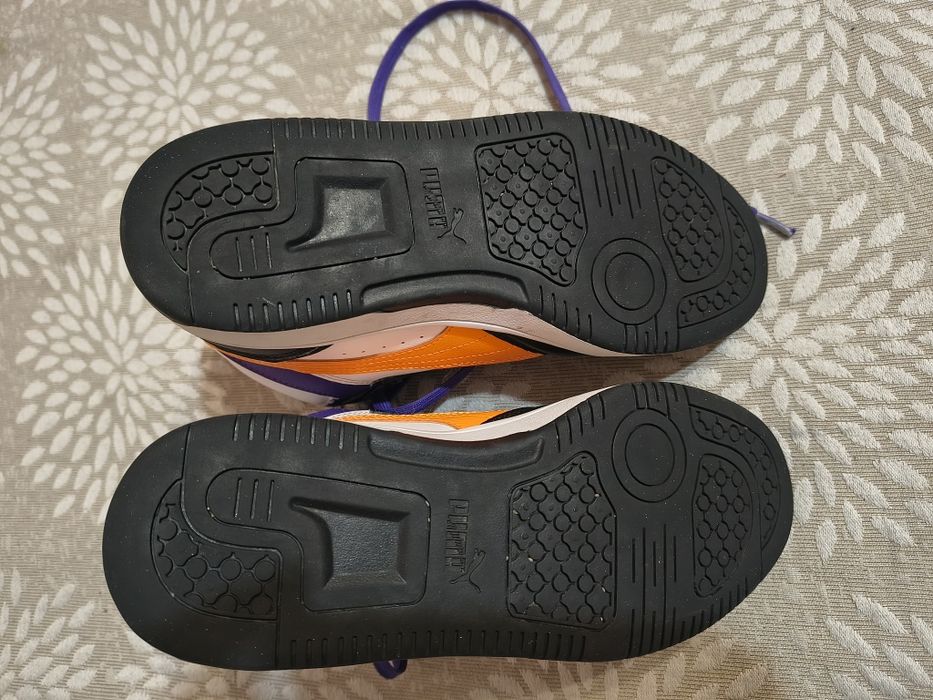 Pantofi sport Copii "PUMA" mărime 38