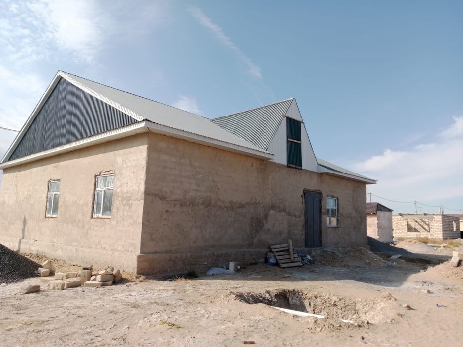 Үй сатылады Байтеректен