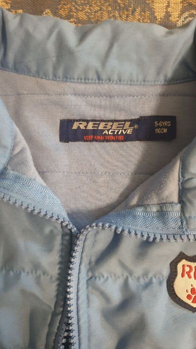 Продаётся спортивный костюм для мальчика