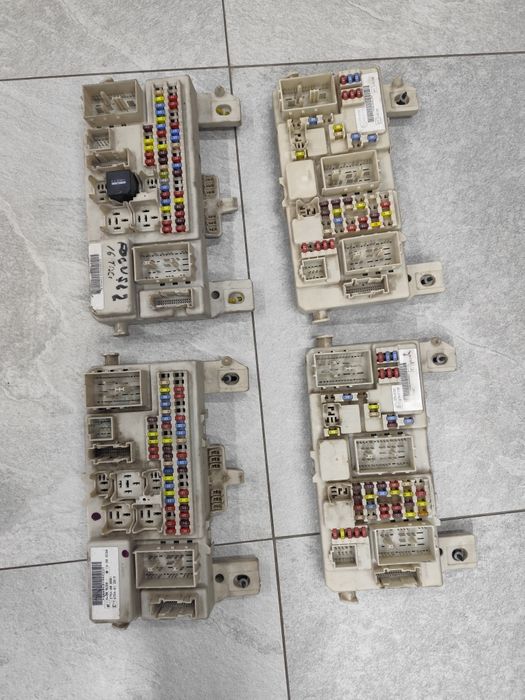 Panou siguranță Ford focus 2 diferite coduri