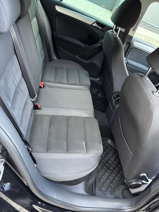 VOLKSWAGEN Golf 2012 — imagine 4