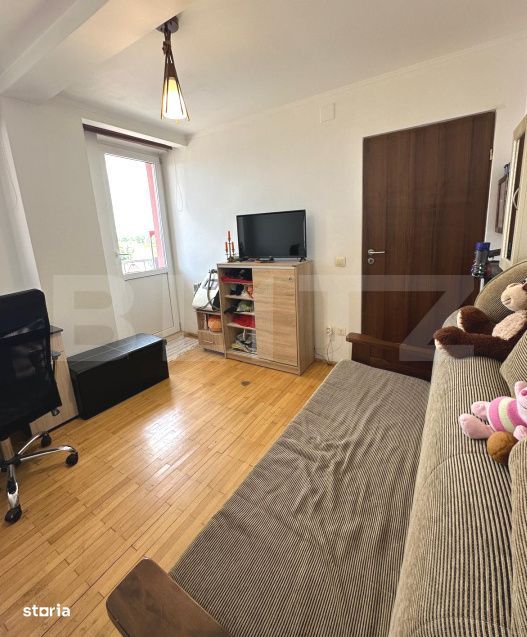 Apartament modern cu 3 camere, complet mobilat si utilat – Zona semi