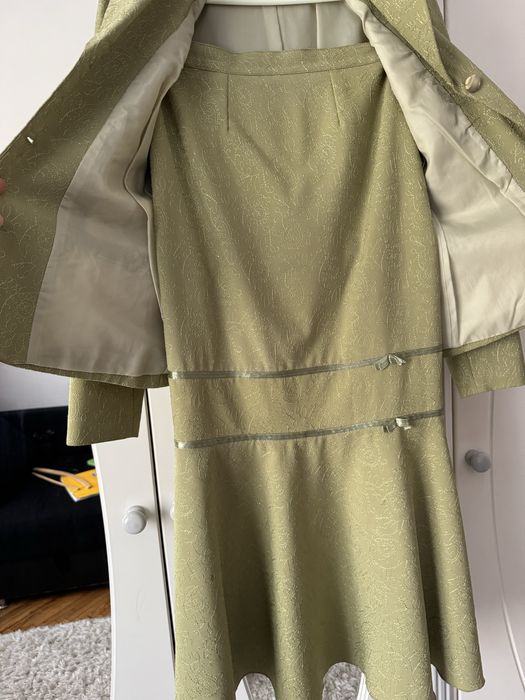 Costum dama, sacou si fusta