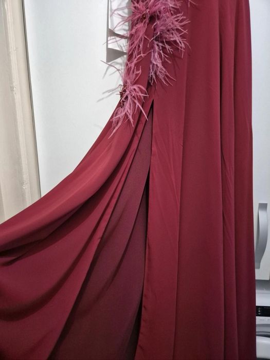 Vand Rochie Realizata la Designer