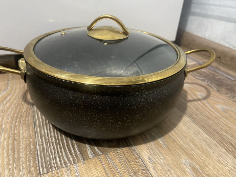 Кастрюля  д25см