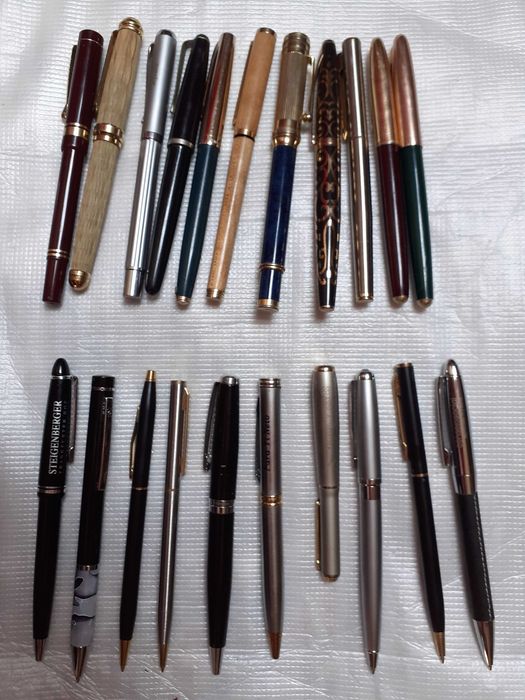 Lot stilouri si pixuri diferite Rosiori de Vede • OLX.ro