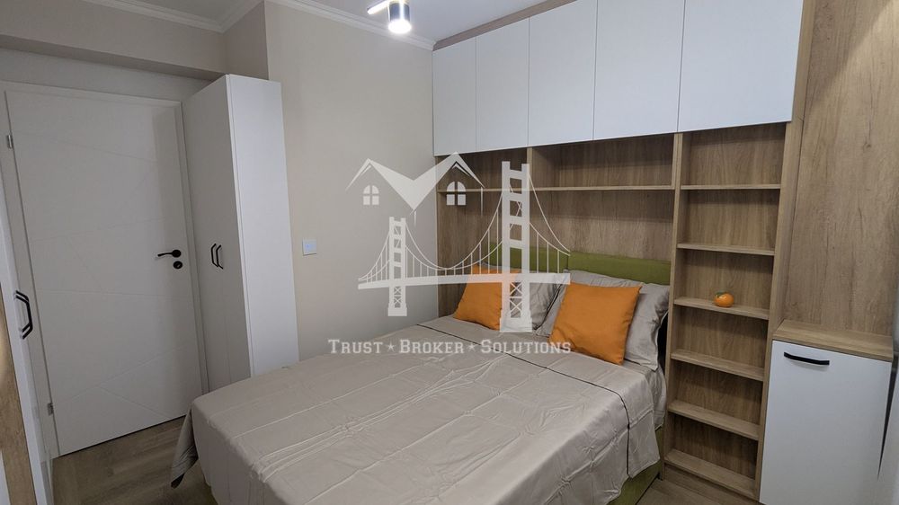 Продава се Четиристаен апартамент в София, Оборище - 75 кв.м за 3332 €/кв.м - Снимка #8