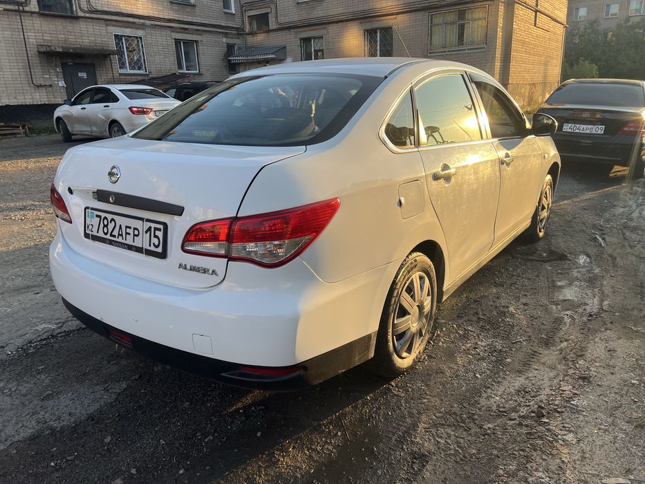 Продам ниссан альмера