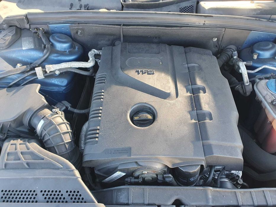 Dezmembrez Audi A4 B8 1.8 TFSI 2008