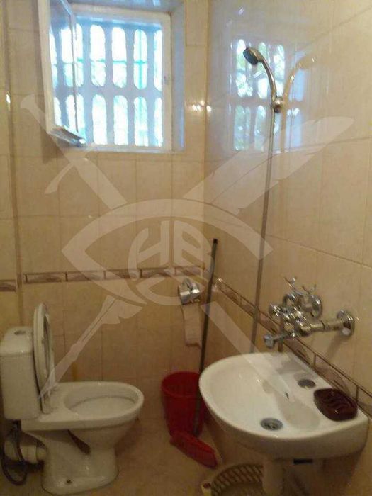 Дава се под наем Двустаен апартамент в Пловдив, Захарна фабрика - 70 кв.м за 468.69 € - Снимка #2