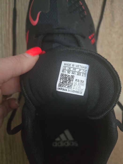 Adidași ADIDAS 44