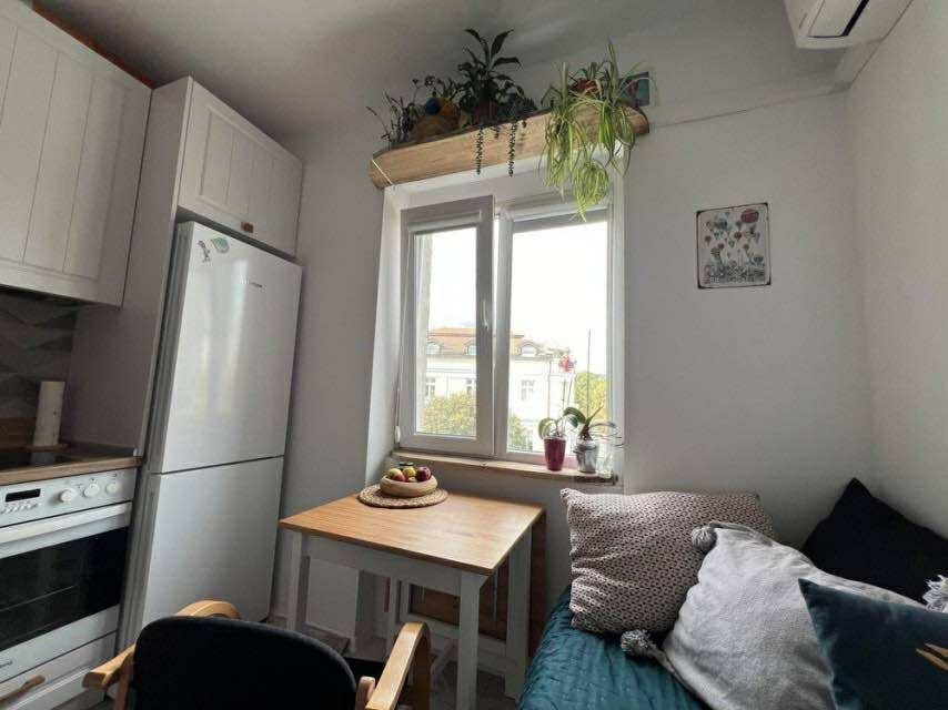 Дава се под наем Двустаен апартамент в Варна, Общината - 62 кв.м за 850 € - Снимка #3