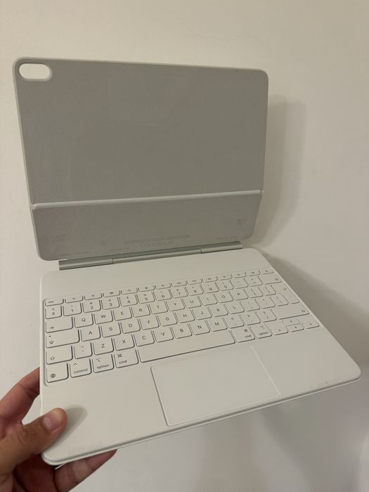 Apple Magic Keyboard A3340 13 inch