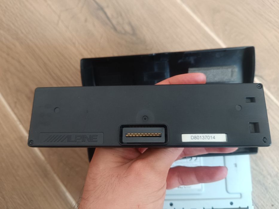 Плейър Alphine UTE-80B