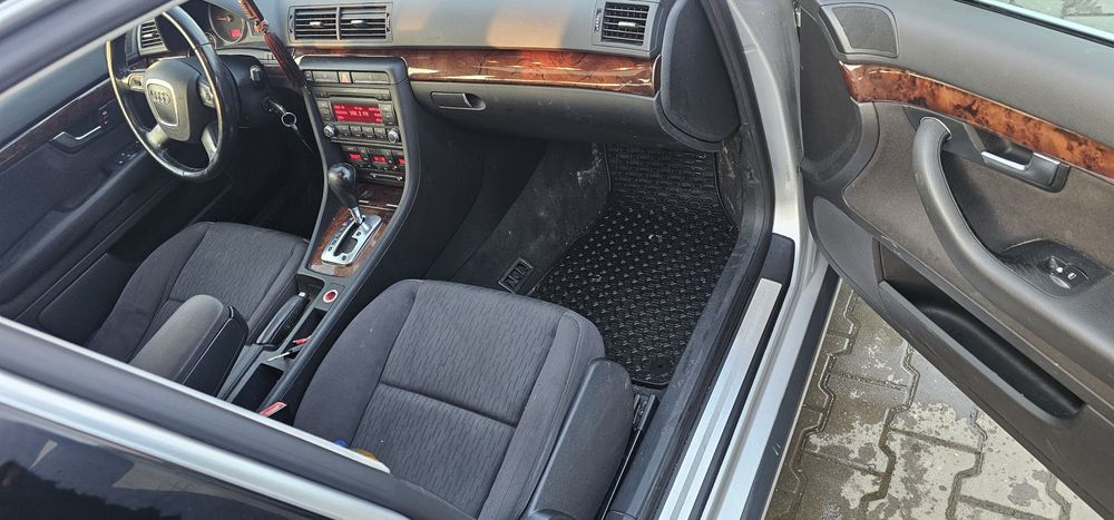 Dezmembrez/Dezmembrari Audi A4 B7  2.0 TDI Automat 7+1 BRE/BLB/BPW Cap