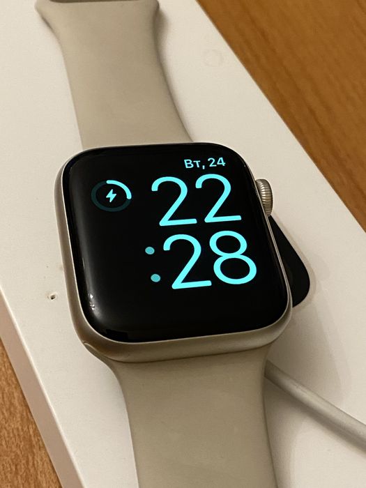 Apple Watch SE2 44m
