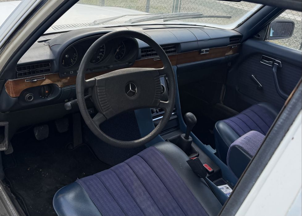 Mercedes benz S 280 w116