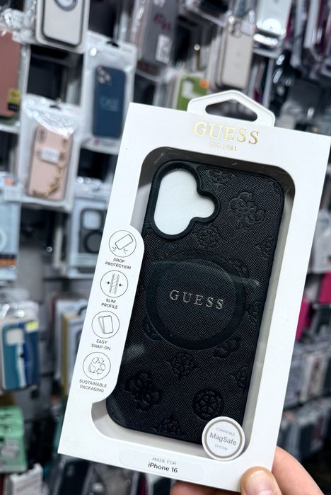 Iphone 16 Оргинален кейс на Guess