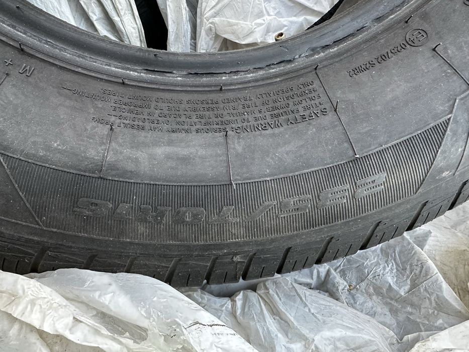 Продам автошины 235/70/R16