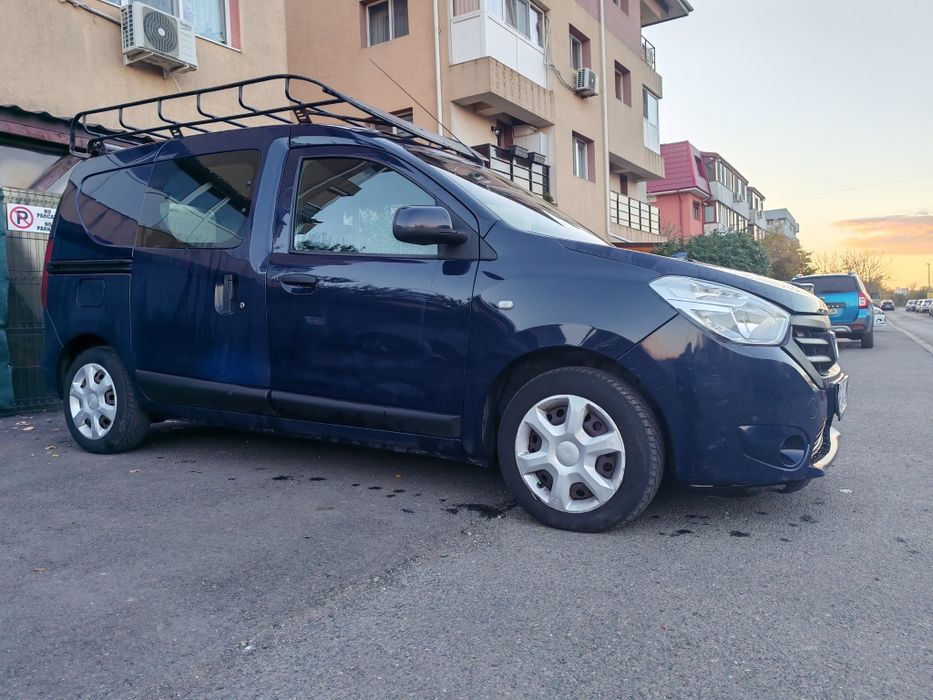 Vând Dacia Dokker