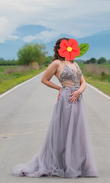 Продавам уникална бална рокля