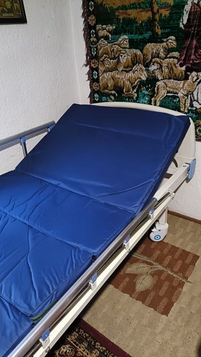 Pat Reglabil - Pentru Îngrijire Bolnavi