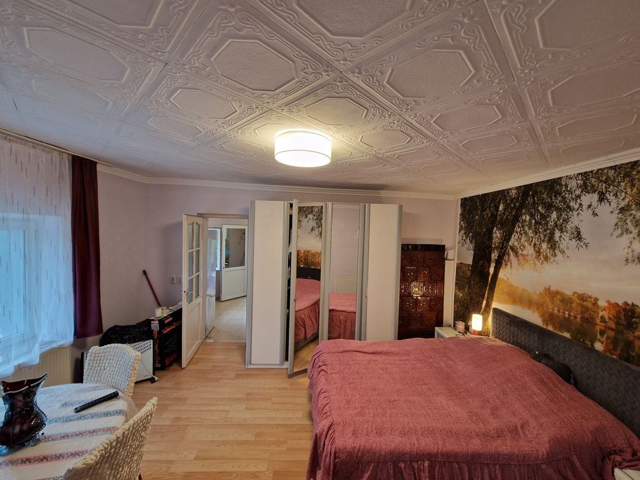 Vând-schimb casă solida din caramida+600 m2 grădină