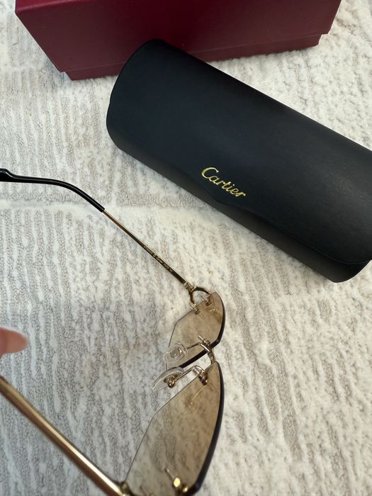 Солнцезащитные очки Cartier