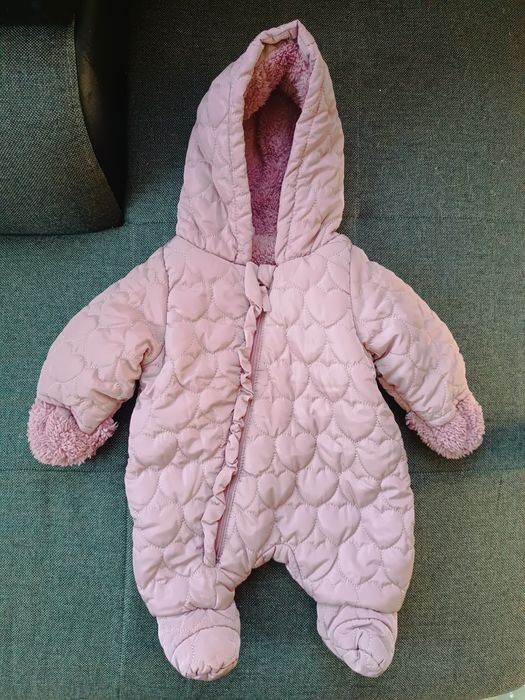 Бебешки космонавти George и др.